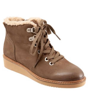 SoftWalk Wilcox Cold Weather Boot Women's Shoes
