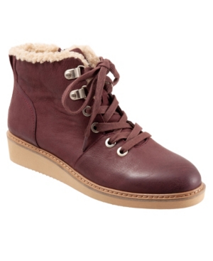 SoftWalk Wilcox Cold Weather Boot Women's Shoes