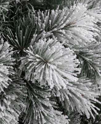 7.5' Pre-Lit Snow Flocked Artificial Spruce Christmas Tree with 650 Warm Lights