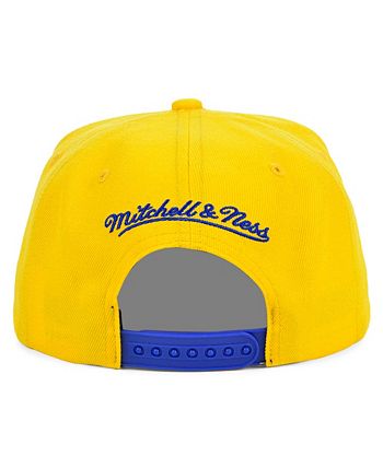 Mitchell & Ness Men's Red, Yellow Atlanta Hawks Hardwood Classics Team  Two-Tone 2.0 Snapback Hat - Macy's