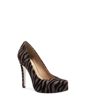 parisah platform pumps