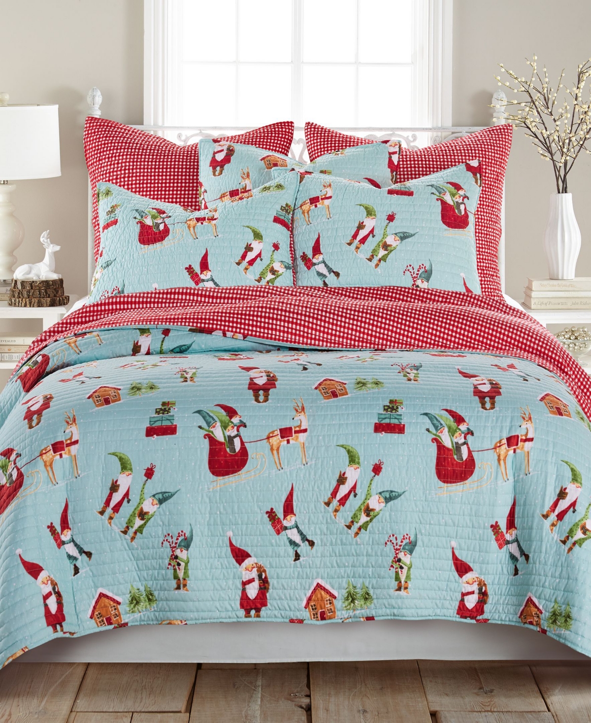 Levtex Gnome for the Holidays Quilt, Xl