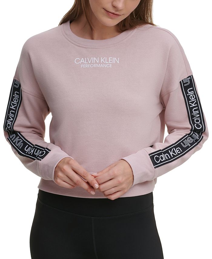 Beroemdheid Postcode Literaire kunsten Calvin Klein Cropped Logo Top & Reviews - Tops - Women - Macy's