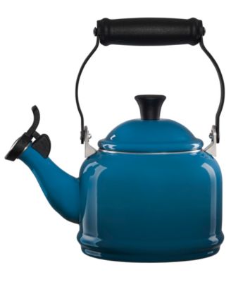 Le Creuset - Tea Kettle, 1.25 Qt. Demi