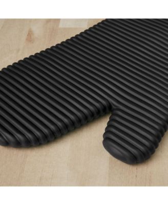 Ribbed Soft Silicone 2-Pc. Oven Mitt Set