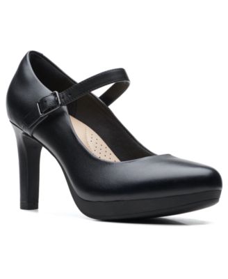 Photo 1 of Clarks Women's Ambyr Shine Black Dress Shoes - 7