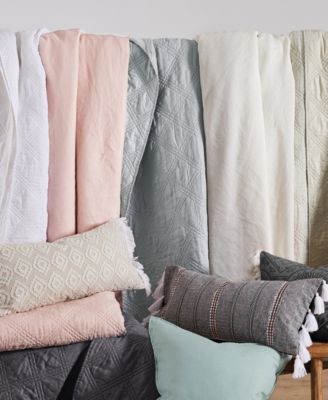 Levtex Washed Linen Relaxed Textured Quilt, Twin