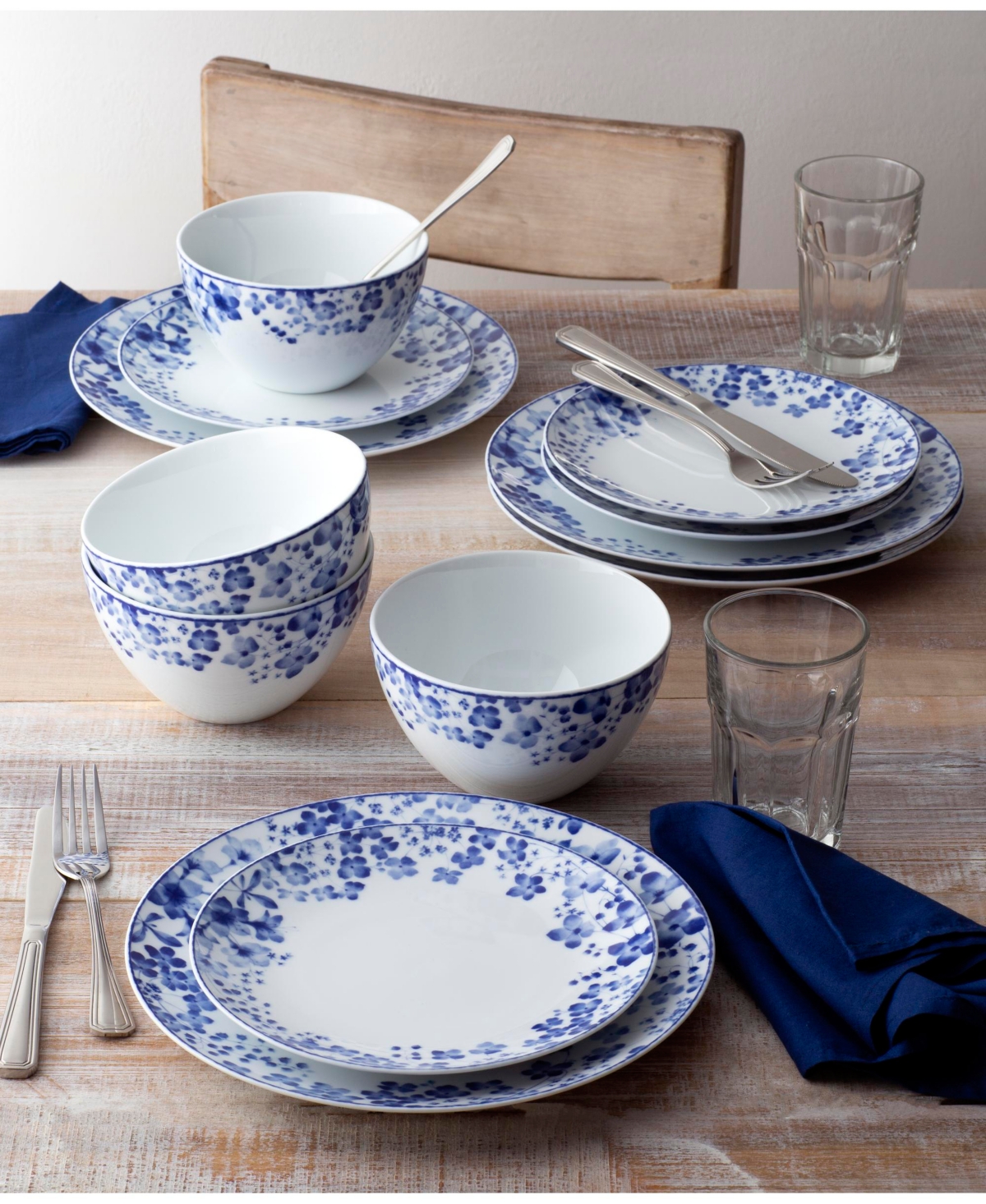 Noritake Bloomington Road 12-Piece Dinnerware Set, Service for 4 -blue
