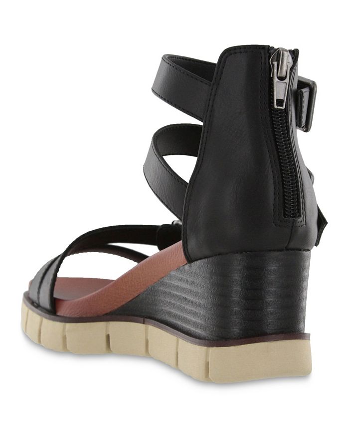 mia black and white sandals