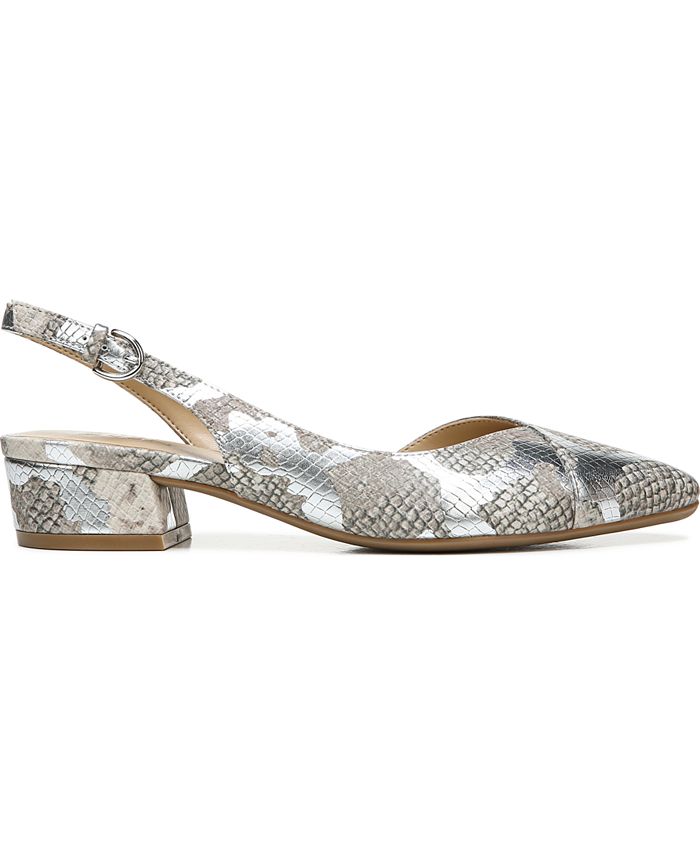 naturalizer frisco flat
