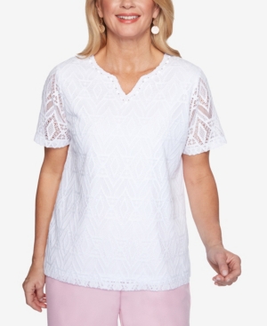 ALFRED DUNNER WOMEN'S MISSY CLASSICS DIAMOND LACE SHORT SLEEVE TOP