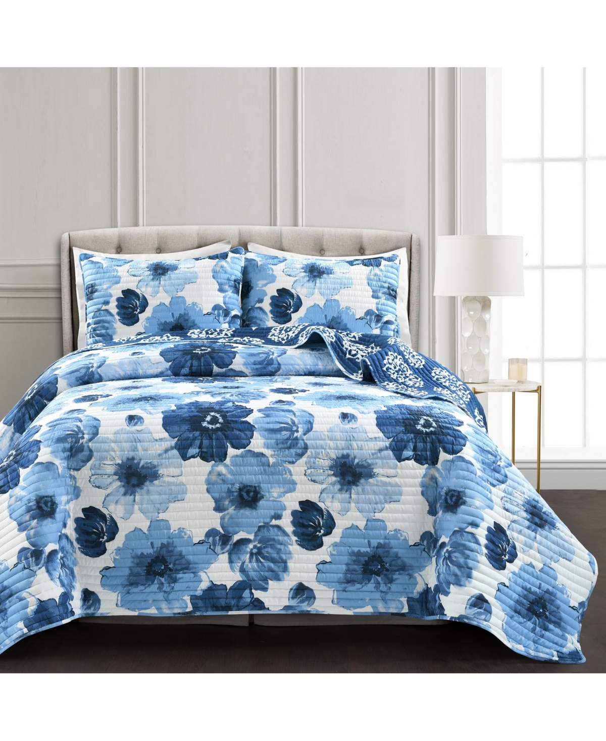 Shop Lush Decor Leah 3 Piece Quilt Set, Full/queen In Navy,white