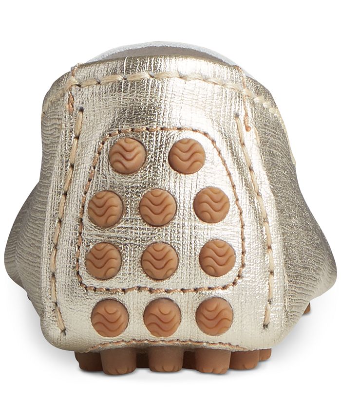 sperry driving moccasins