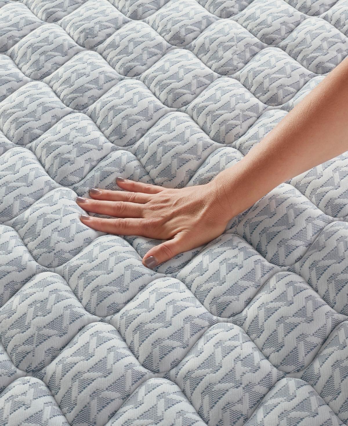 Closeout! Serta Serene Sky 12