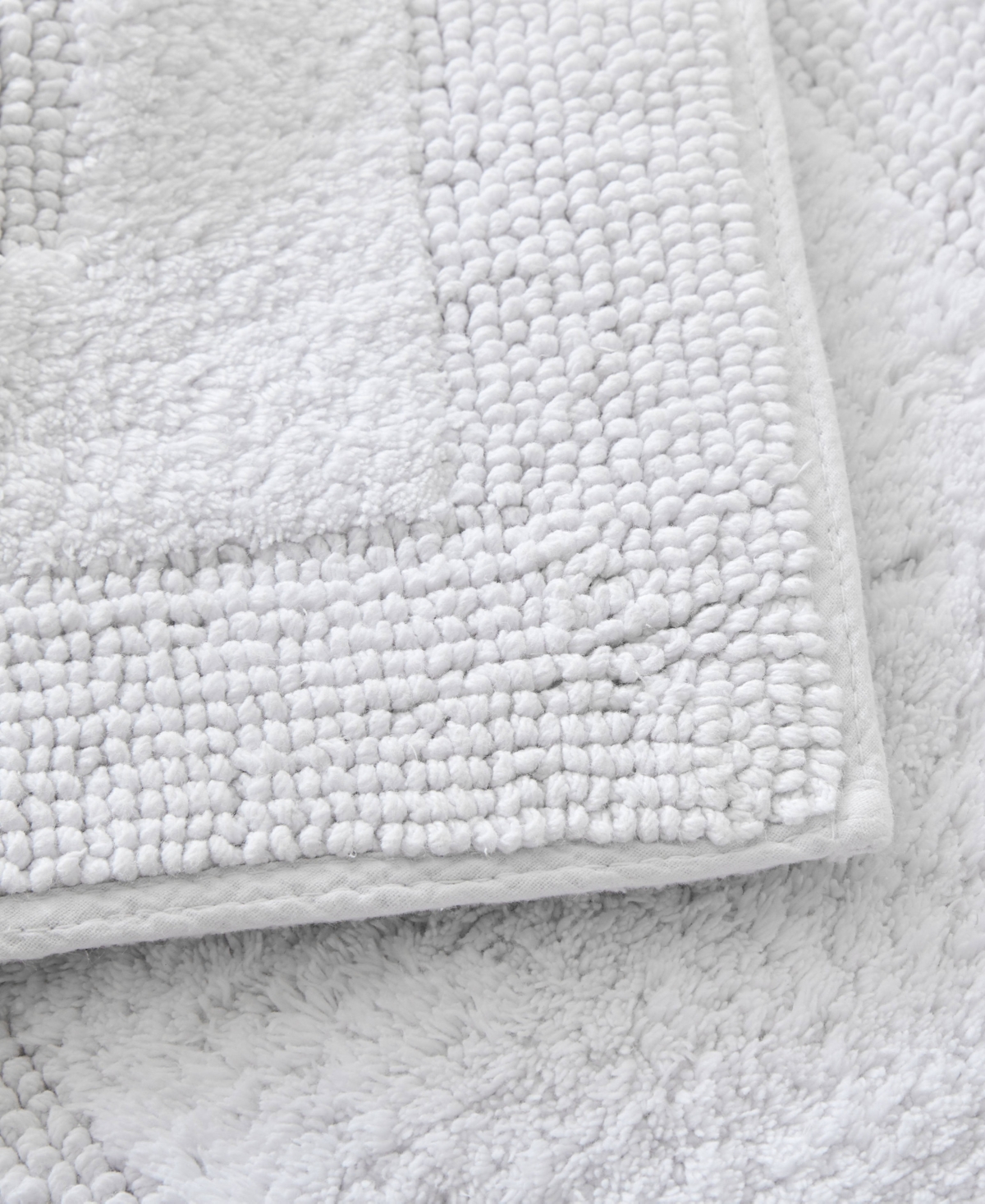 Tommy Bahama Home Long Branch Cotton Tufted Reversible Bath Rug, 21" X 34" In Coconut