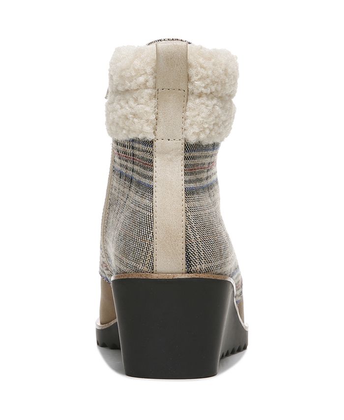 lifestride booties