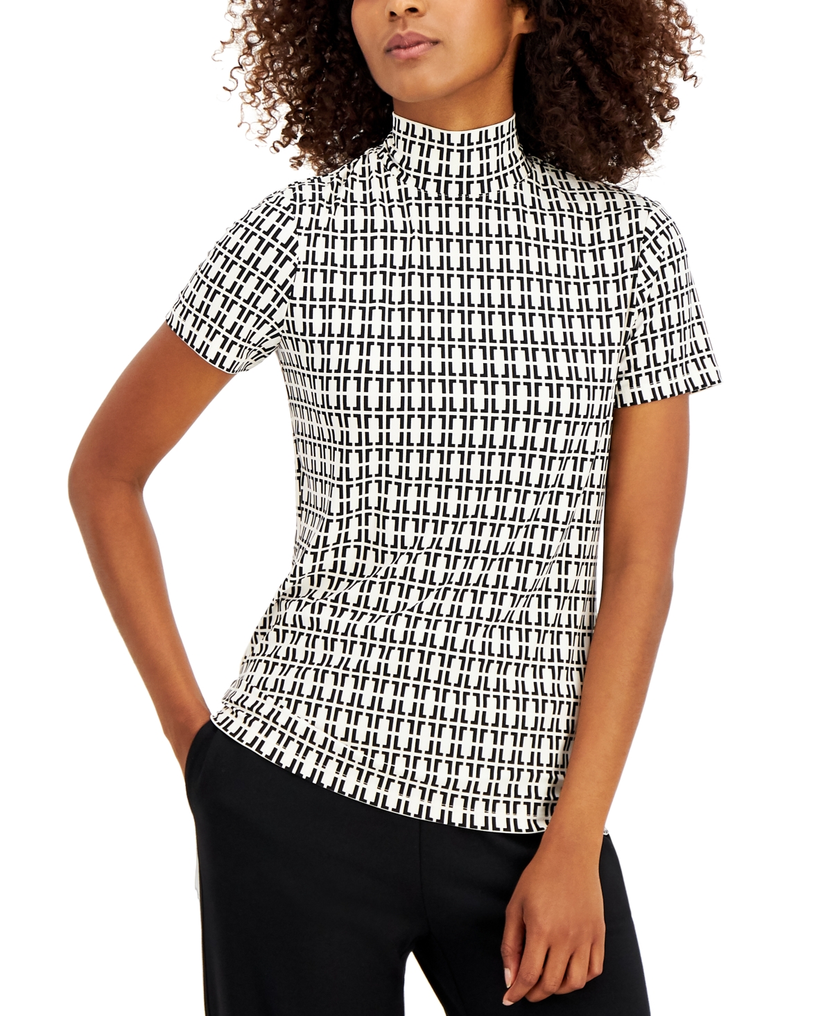 Anne Klein Geo Print Short Sleeve Mock Neck Top In Brown