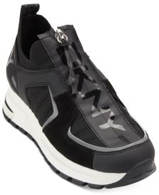 Women's Mobi Zip Sneakers