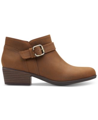 clarks ladies ankle boots