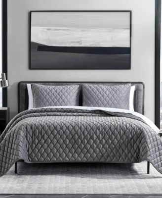 Diamond Velvet 3 Piece Quilt Set, Queen