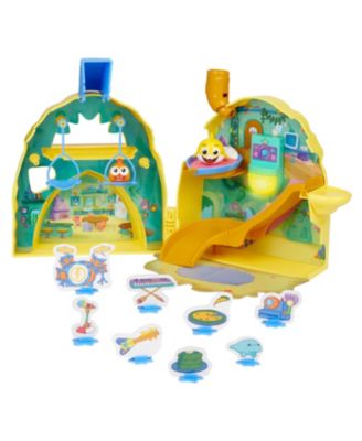 Photo 1 of Baby Shark House Playset