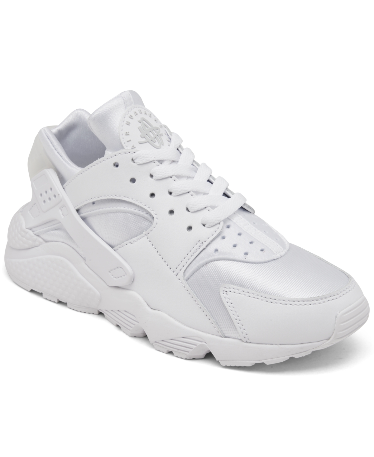 Black and white on sale huaraches finish line