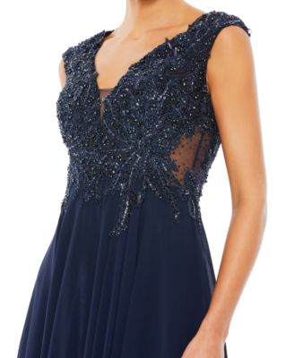 Women's Appliqued Cap Sleeve Bodice Flowy Gown