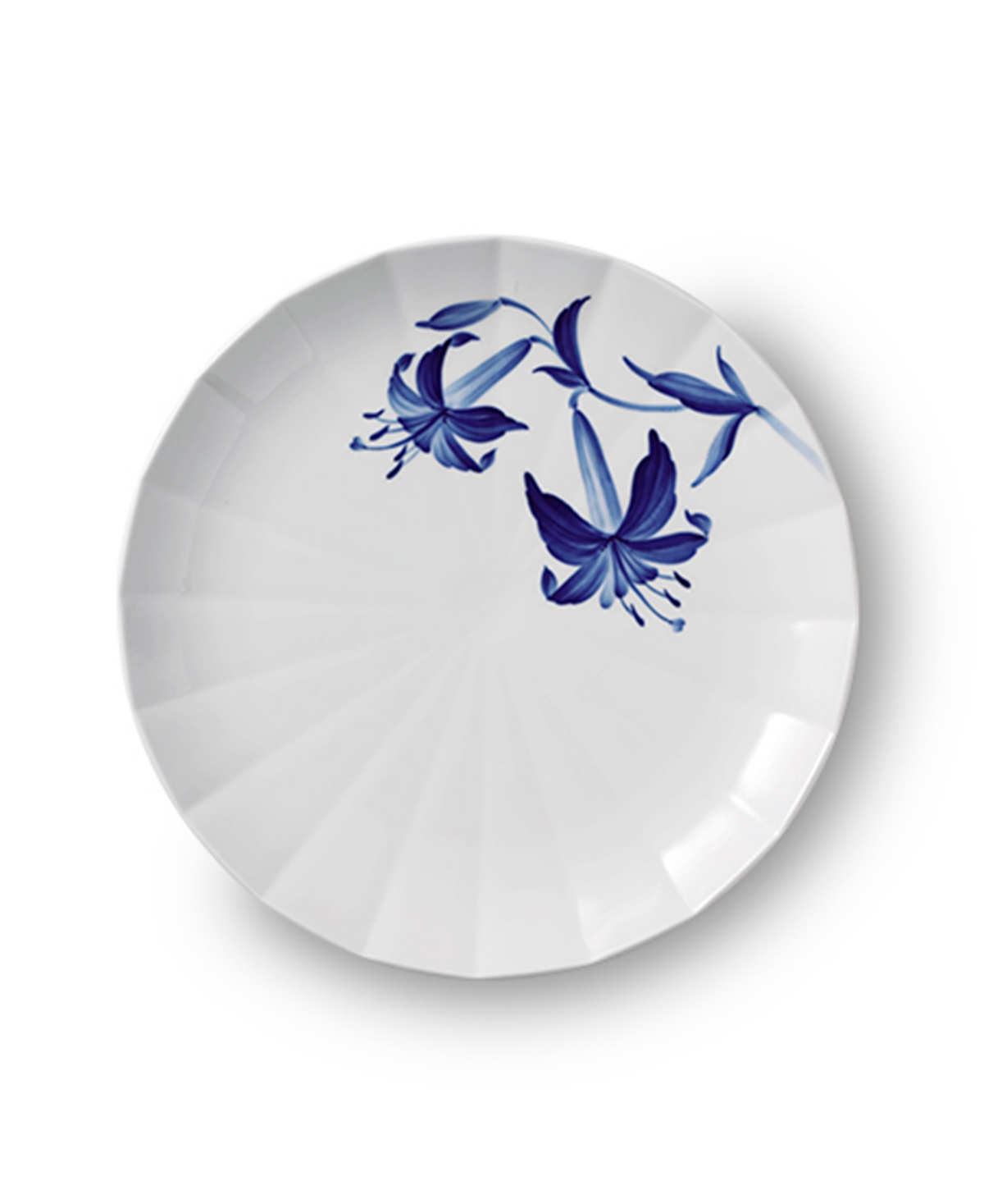 Blomst Dinner Plate Lily, 10.75" - Blue and White
