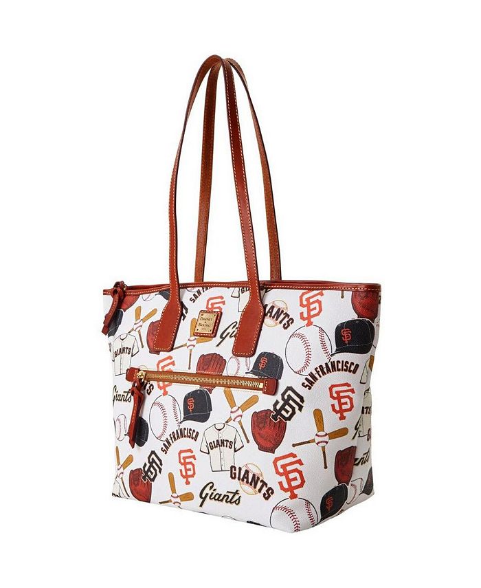 Dooney and bourke giants purse hotsell