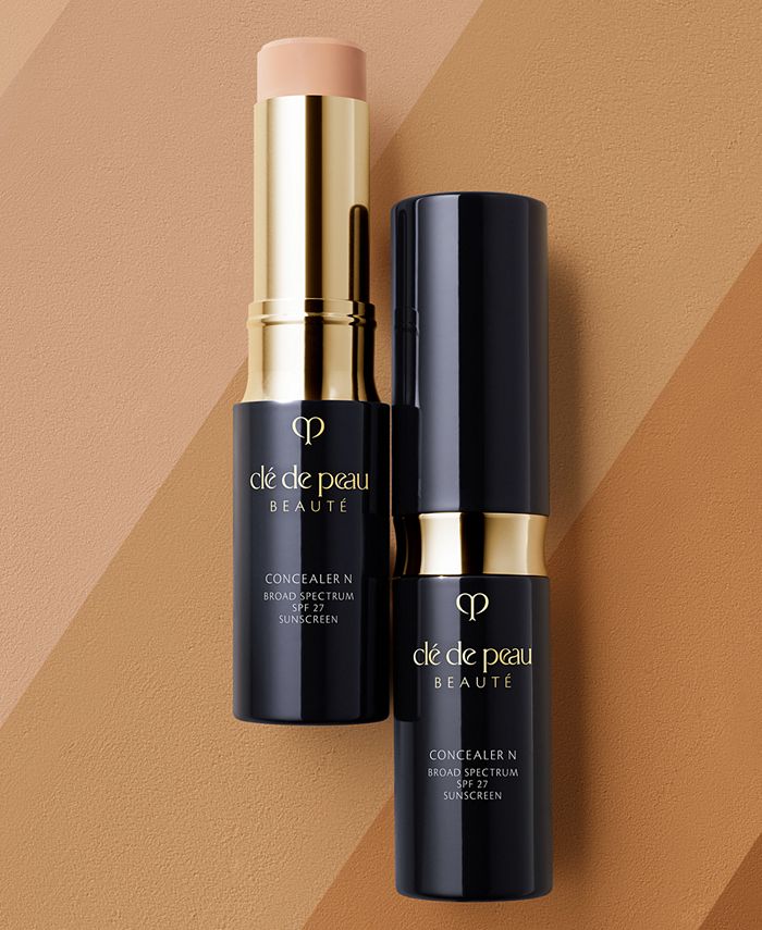 The Airbrushed Finish That Conquered 2025: Inside Clé de Peau Beauté's The Concealer SPF 25 — image 3
