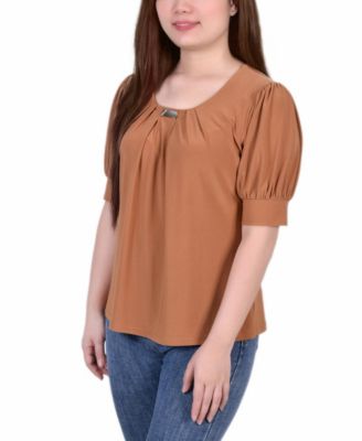 Petite Short Sleeve Balloon Sleeve Top