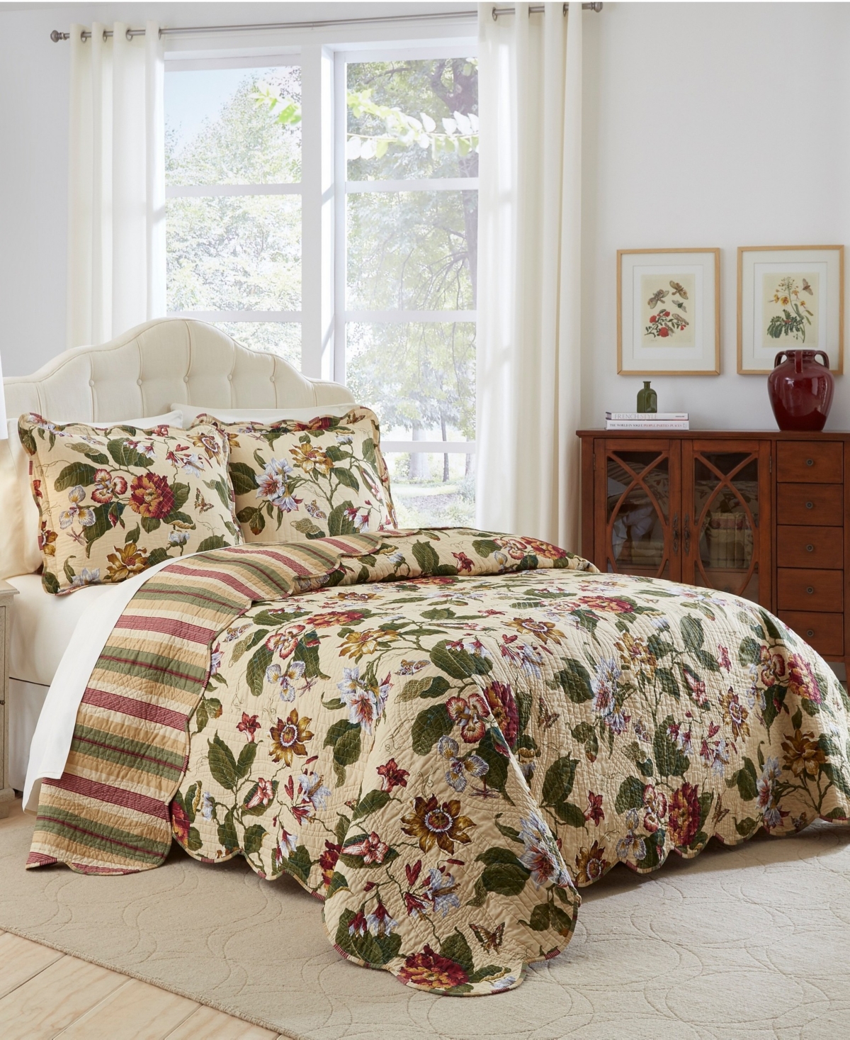 Waverly 3 Piece Laurel Springs Bedspread Set, Queen In Parchment