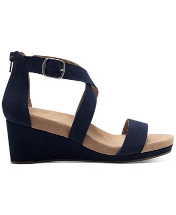 Kenadee wedge hotsell sandal lucky brand