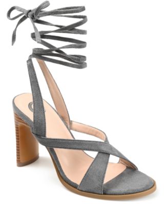 Journee Collection