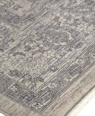 Marquette R3776 2' x 3' Area Rug