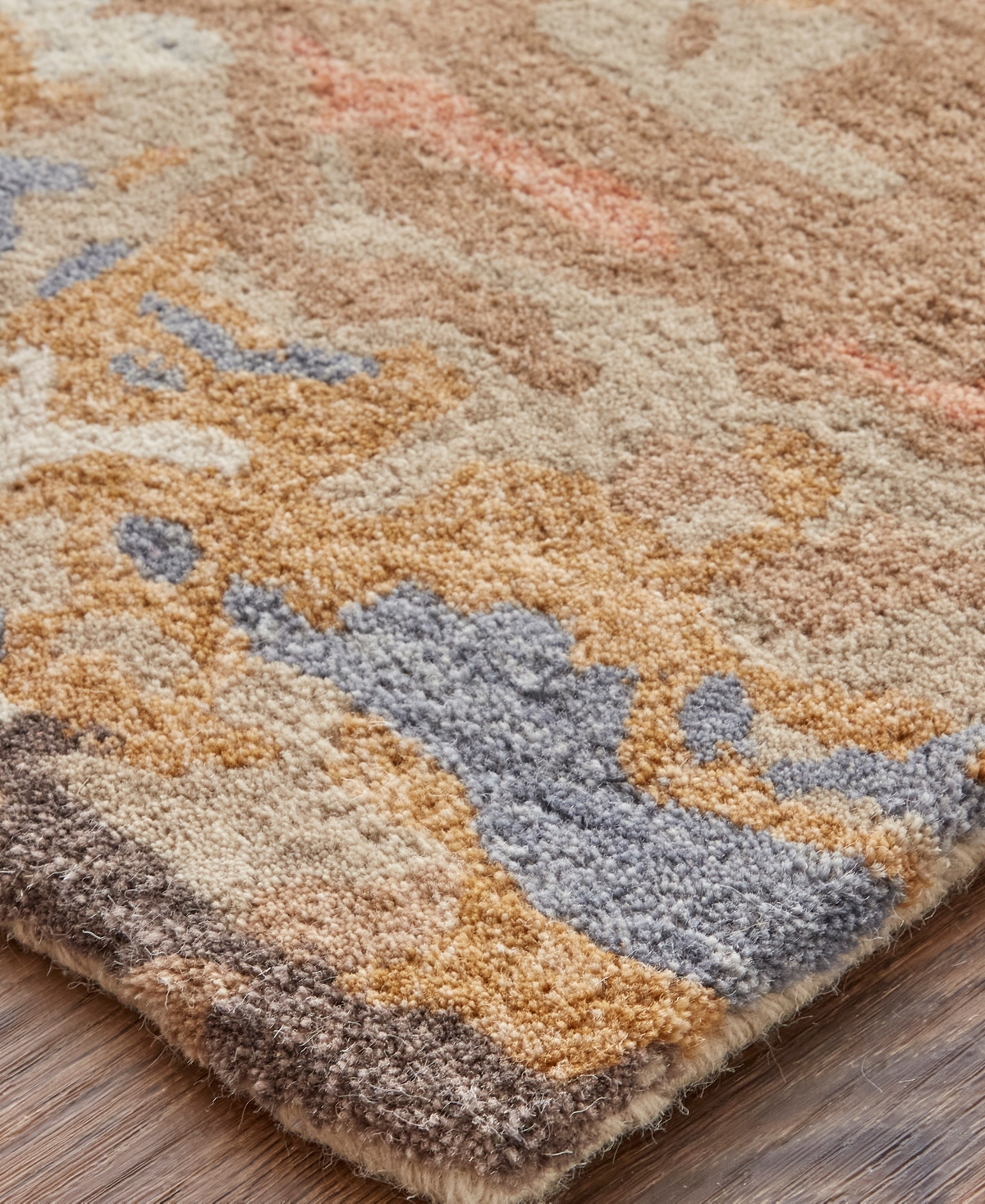 Feizy Everley R8644 Area Rug - Tan