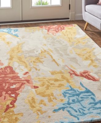 Everley R8646 4' x 6' Area Rug