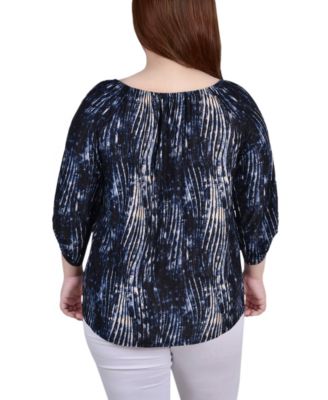Plus Size 3/4 Push Tab Round Neck Henley Top