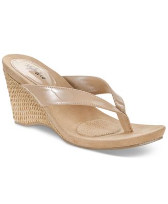 nude wide width wedges