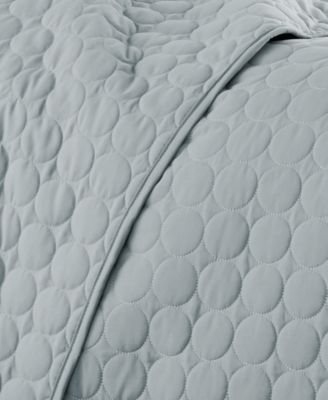 Ultra-Soft Lightweight Embroidered 3-Pc. Quilt Set, Full/Queen