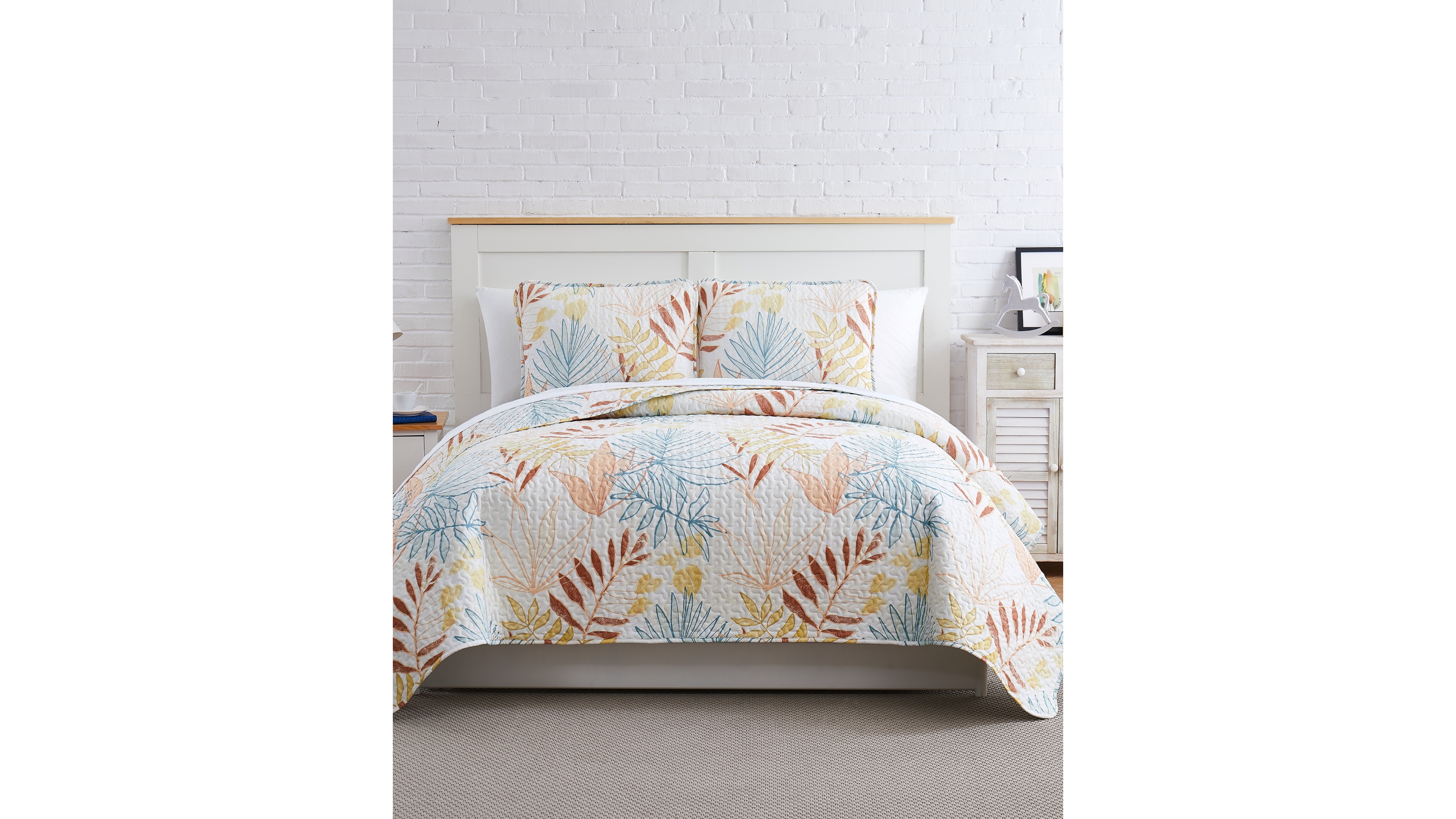 Southshore Fine Linens Tropic Leaf 3-Pc. Quilt Set, Twin/Twin Xl