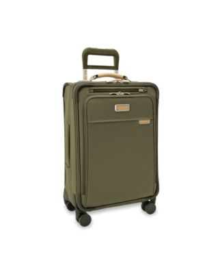Baseline Essential Carry-On Spinner