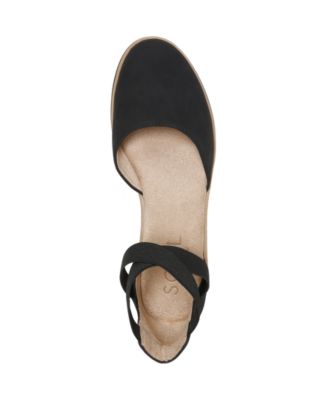 Womens' Intro Slip-on Flats