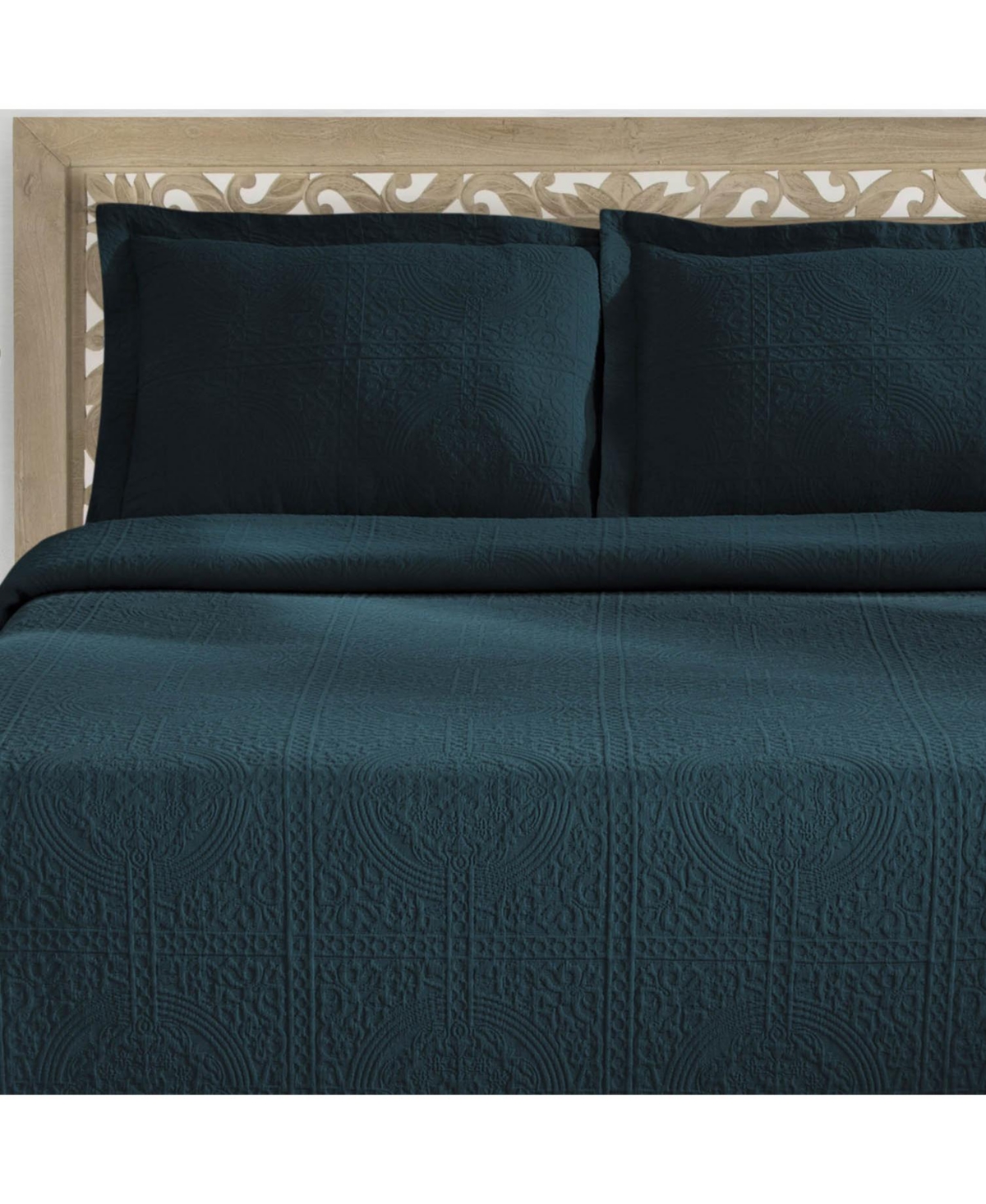 Superior 100% Cotton Fleur De Lis Medallion All-Season -Piece Coverlet Set