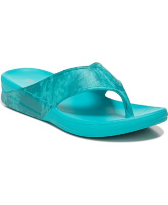 Bzees - Villa Print Washable Thong Sandals
