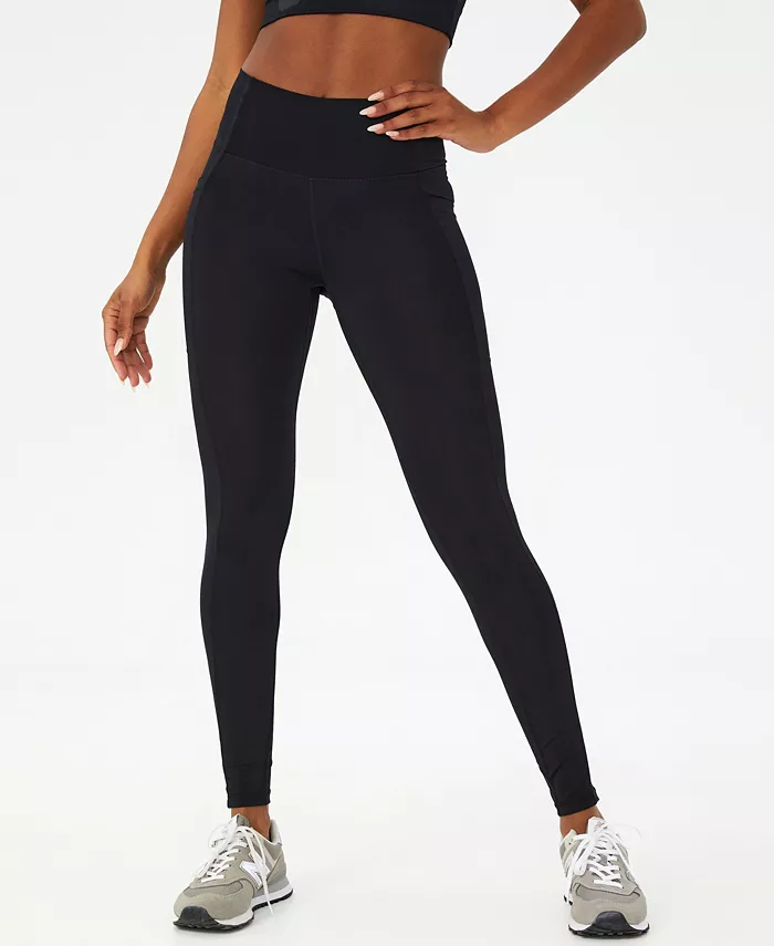 https://slimages.macysassets.com/is/image/MCY/products/4/optimized/21931774_fpx.tif?op_sharpen=1&wid=700&fit=fit,1&fmt=webp