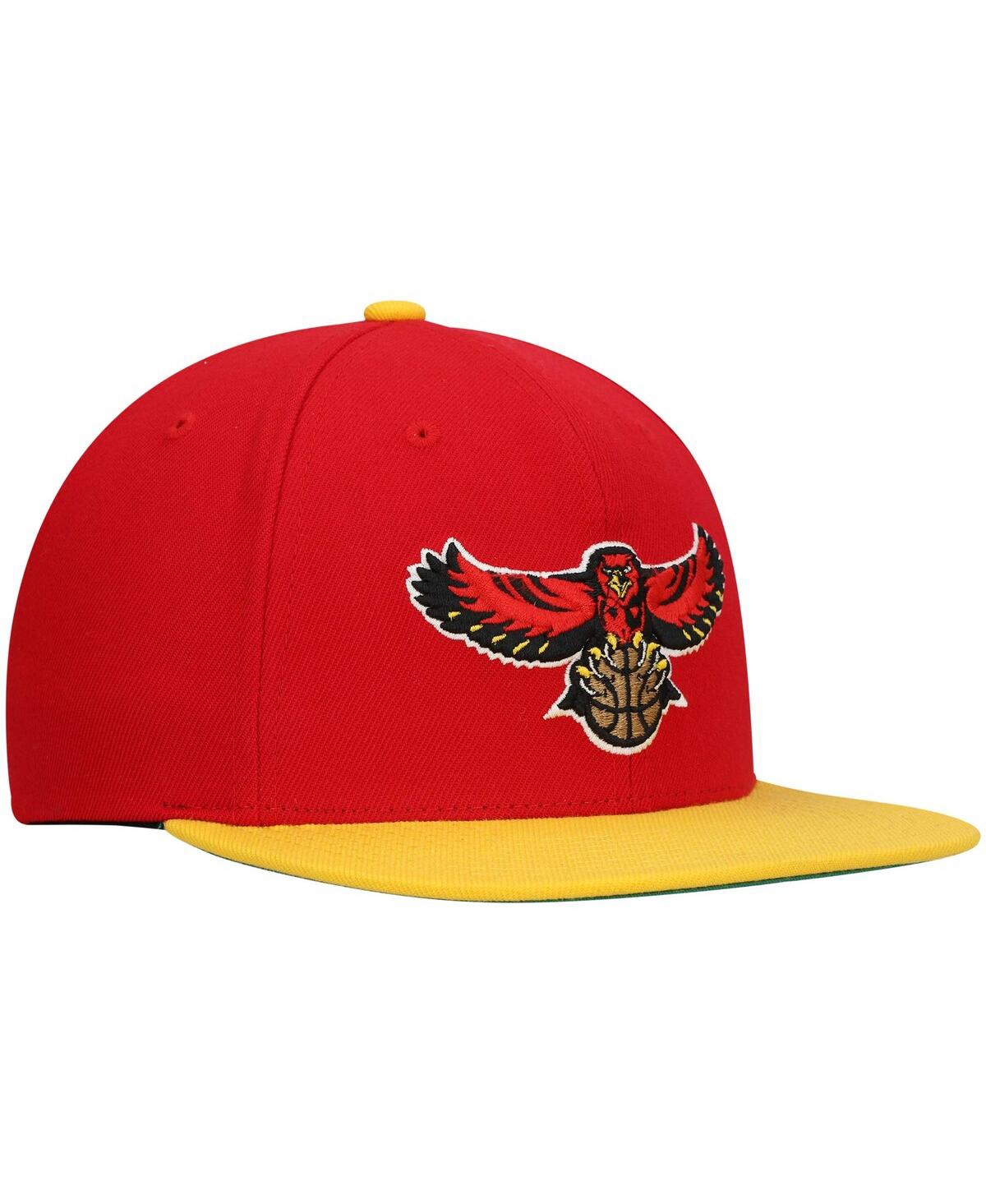 MITCHELL & NESS MEN'S MITCHELL & NESS RED, YELLOW ATLANTA HAWKS HARDWOOD CLASSICS TEAM TWO-TONE 2.0 SNAPBACK HAT 