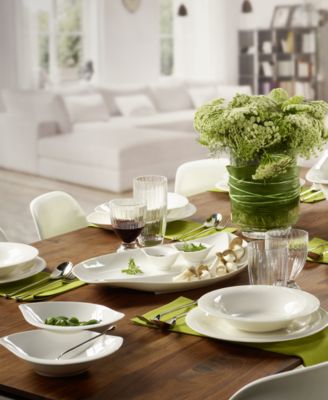 New Cottage 18 Pc. Dinnerware Set, Service for 6