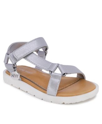 Nine West
