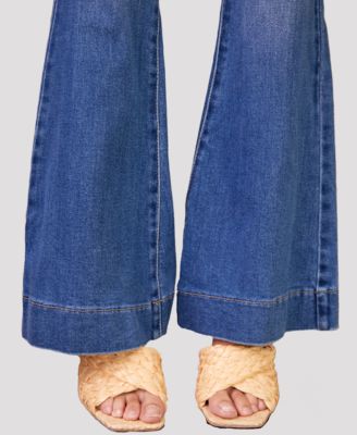 Women's High Rise Faded Stretch Flare Jeans